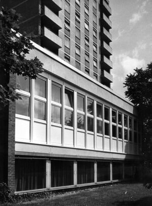 Hra1208i.jpg